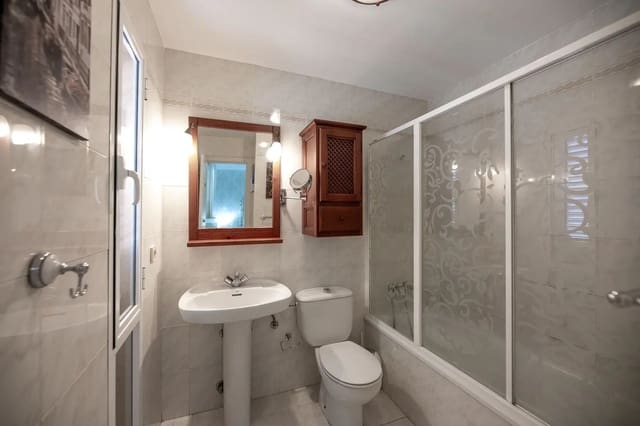 5 soverom Hus til salgs i San Bartolomé de Tirajana med garasje - € 530 000 (Ref: 9058774)