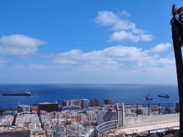 Grunde uden byggetilladelser til salg i Schamann - Rehoyas, Las Palmas de Gran Canaria - € 550.000 (Ref: 9127987)