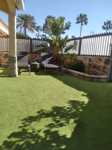 1 bedroom Townhouse for sale in Playa del Inglés, San Bartolomé de Tirajana with pool - € 370,000 (Ref: 9133944)