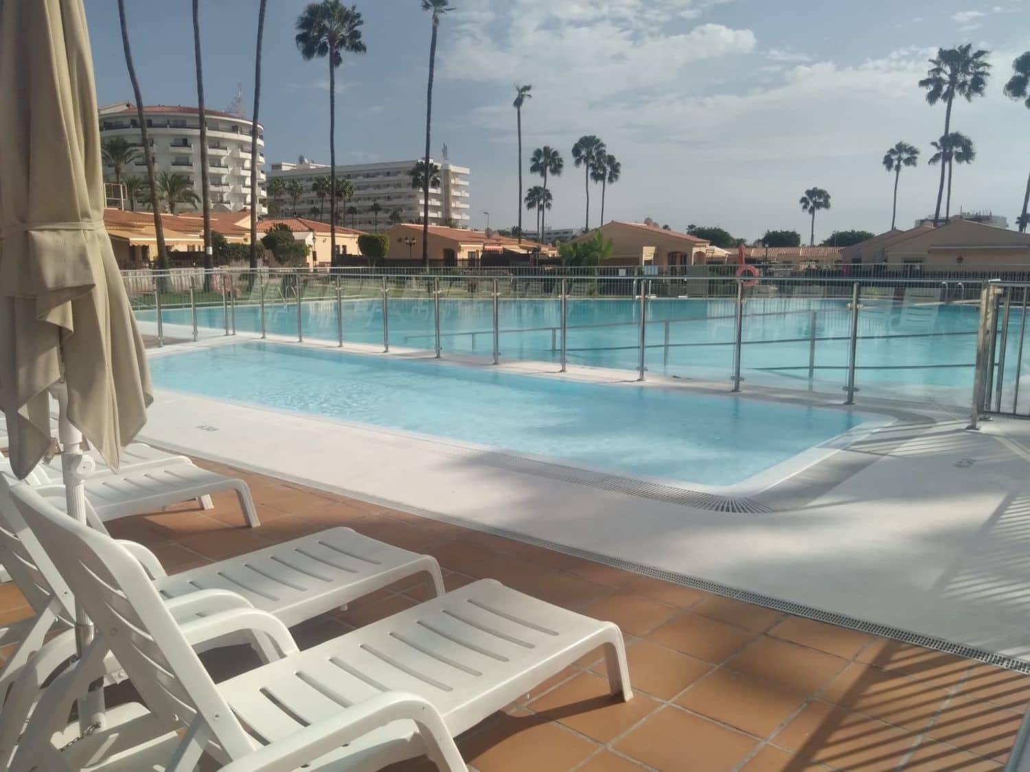 1 soveværelse Byhus til salg i Playa del Ingles med swimmingpool - € 370.000 (Ref: 9133944)