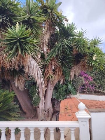 4 sovrum Finca/Hus på landet till salu i Arucas med garage - 575 000 € (Ref: 9151641)