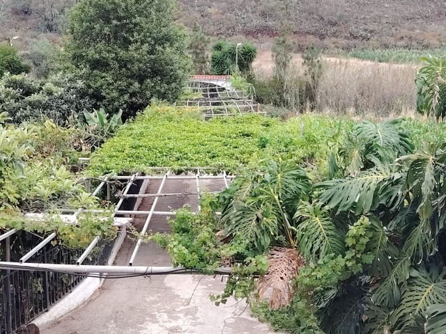 4 sovrum Finca/Hus på landet till salu i Arucas med garage - 575 000 € (Ref: 9151641)