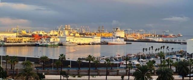3 camera da letto Appartamento in vendita in Santa Catalina - Canteras, Las Palmas de Gran Canaria - 497.700 € (Rif: 9185031)