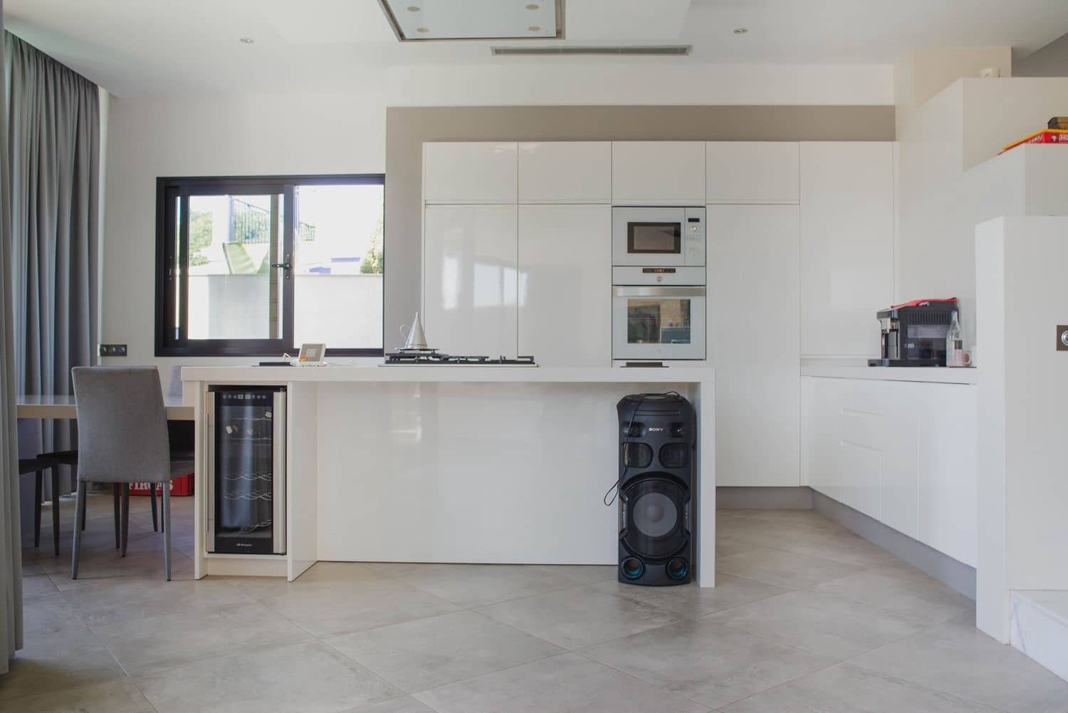 4 soveværelse Villa til leje i San Bartolome de Tirajana med swimmingpool garage - € 6.000 (Ref: 9193397)