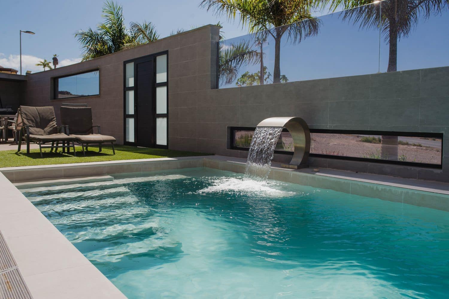 4 soveværelse Villa til leje i San Bartolome de Tirajana med swimmingpool garage - € 6.000 (Ref: 9193397)