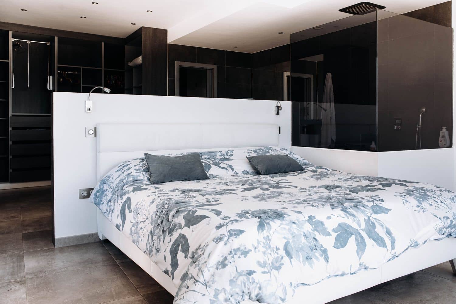 4 soveværelse Villa til leje i San Bartolome de Tirajana med swimmingpool garage - € 6.000 (Ref: 9193397)