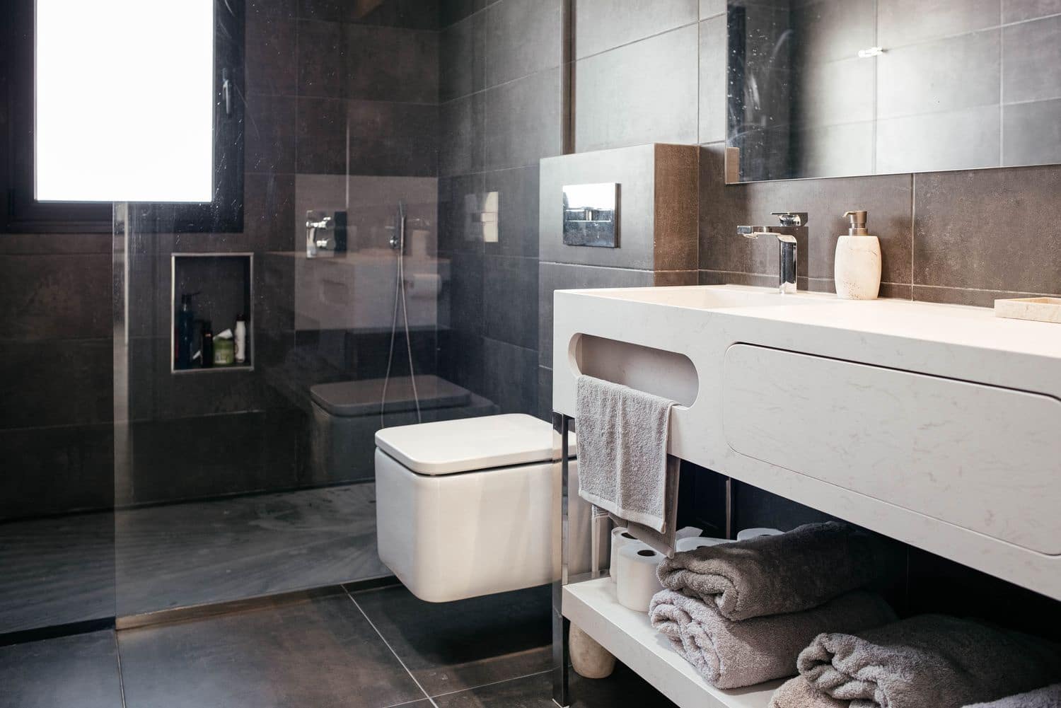 4 soveværelse Villa til leje i San Bartolome de Tirajana med swimmingpool garage - € 6.000 (Ref: 9193397)