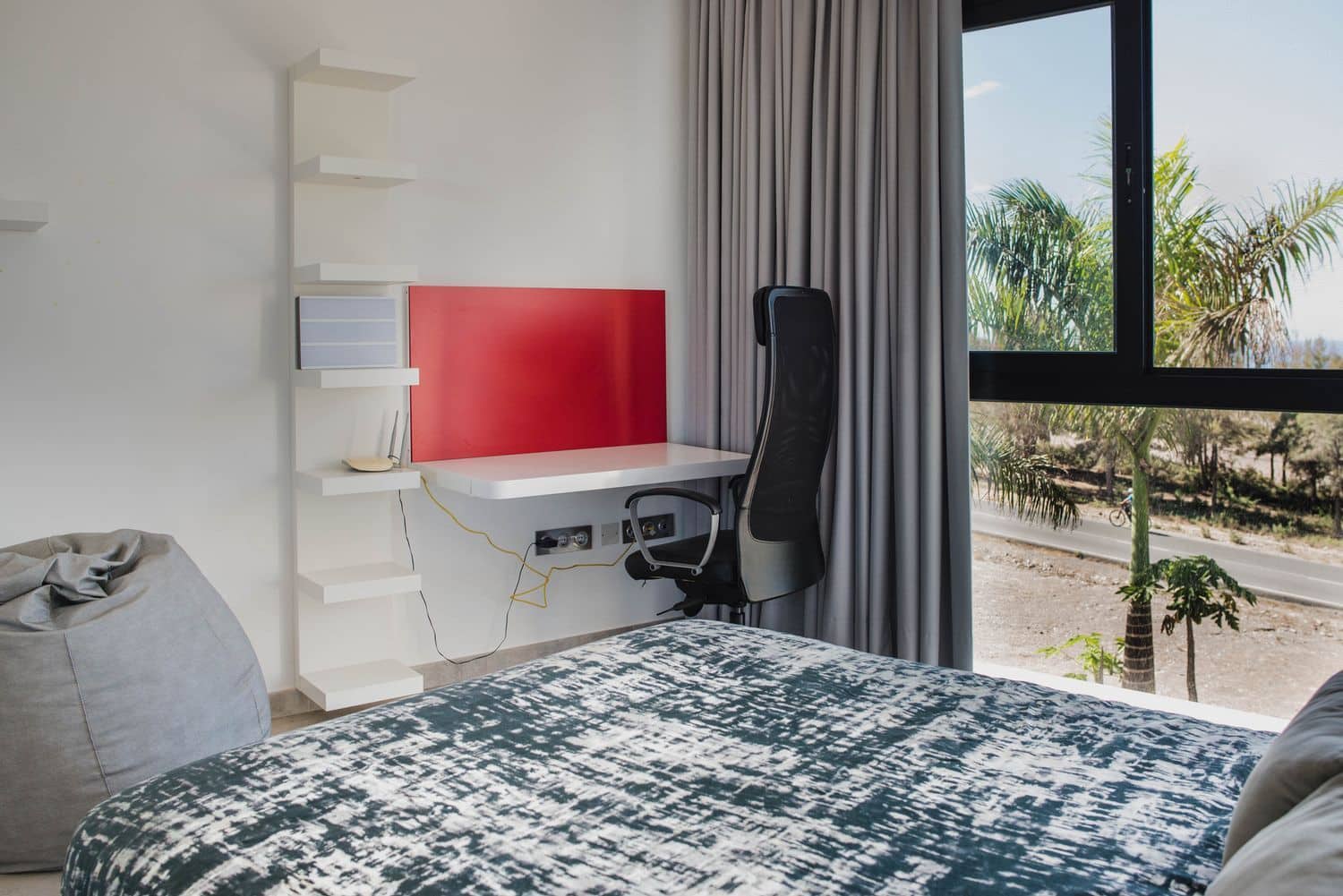 4 soveværelse Villa til leje i San Bartolome de Tirajana med swimmingpool garage - € 6.000 (Ref: 9193397)