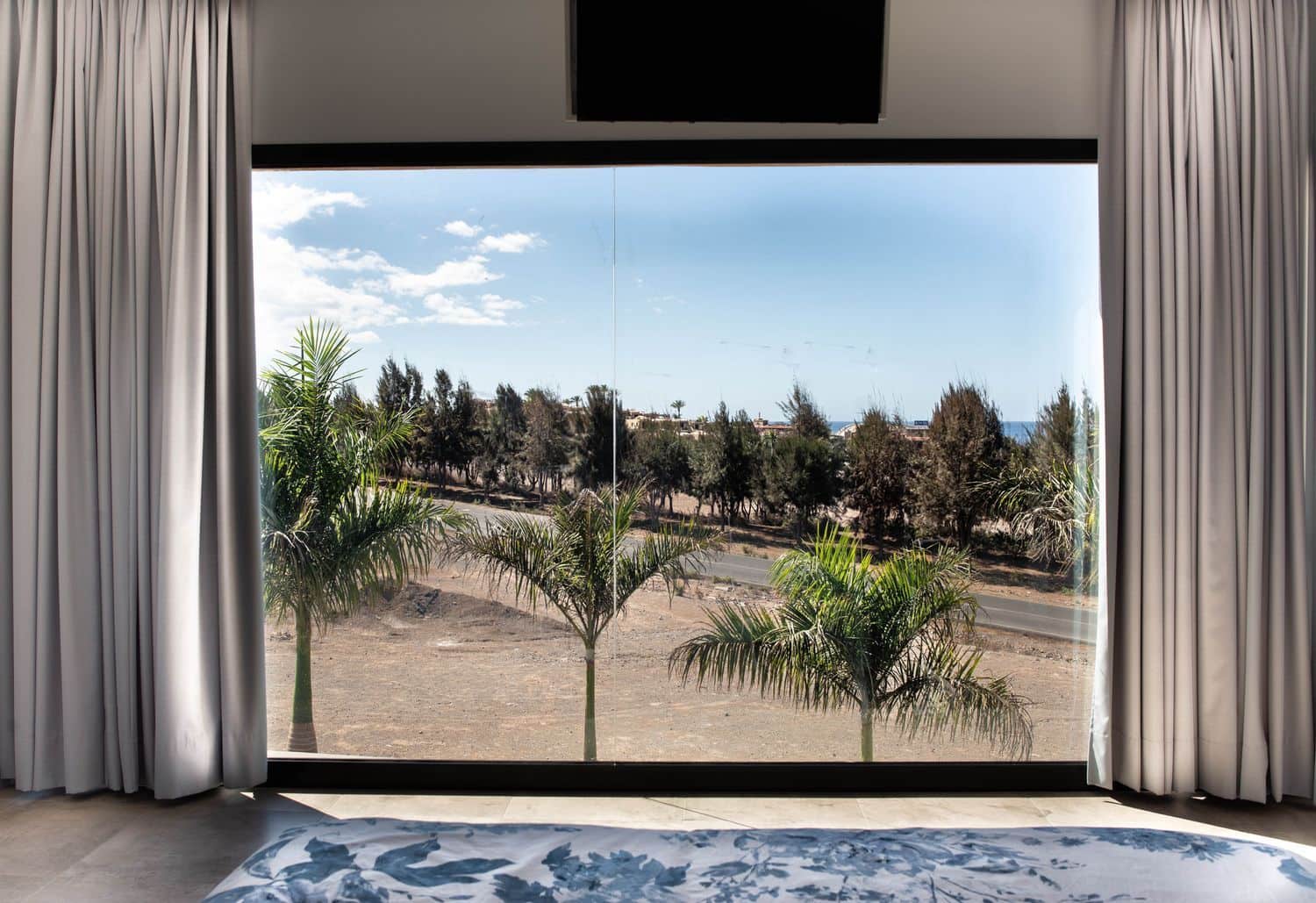 4 soveværelse Villa til leje i San Bartolome de Tirajana med swimmingpool garage - € 6.000 (Ref: 9193397)