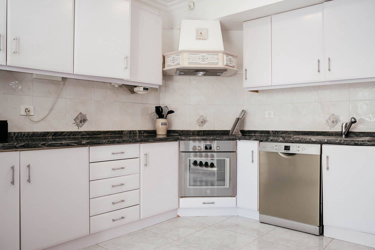 5 slaapkamer Huis te koop in San Bartolome de Tirajana met zwembad garage - € 870.000 (Ref: 9204169)