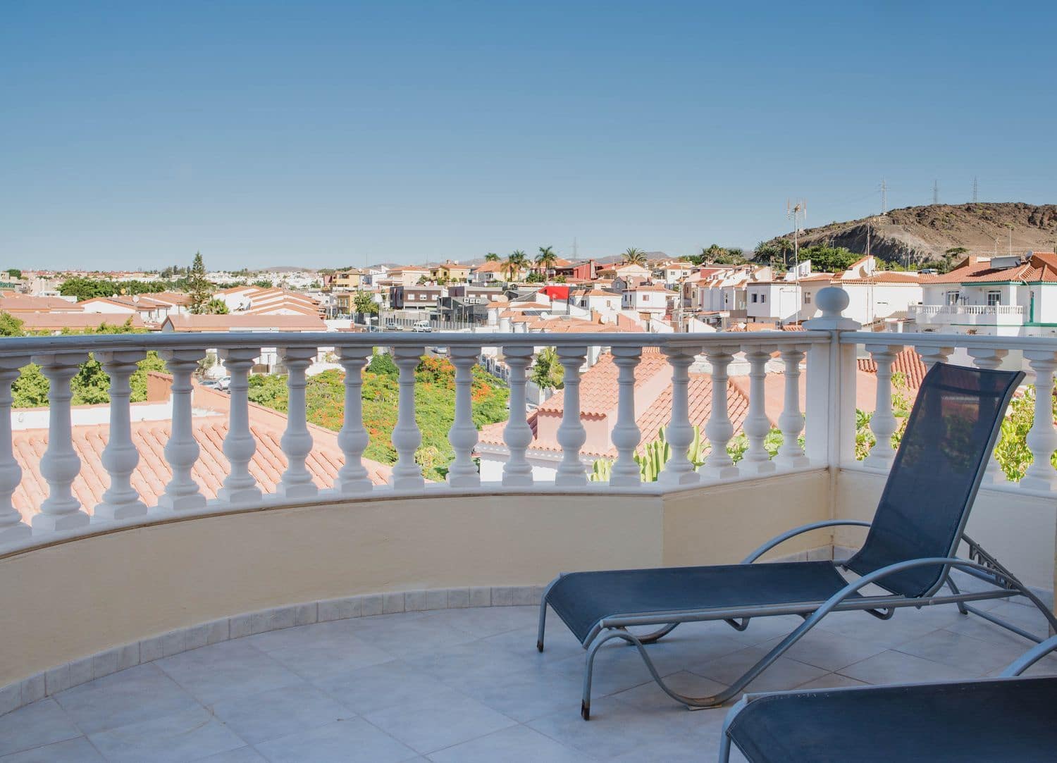 5 slaapkamer Huis te koop in San Bartolome de Tirajana met zwembad garage - € 870.000 (Ref: 9204169)