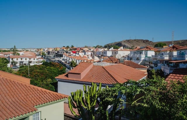 5 slaapkamer Huis te koop in San Bartolomé de Tirajana met zwembad garage - € 870.000 (Ref: 9204169)