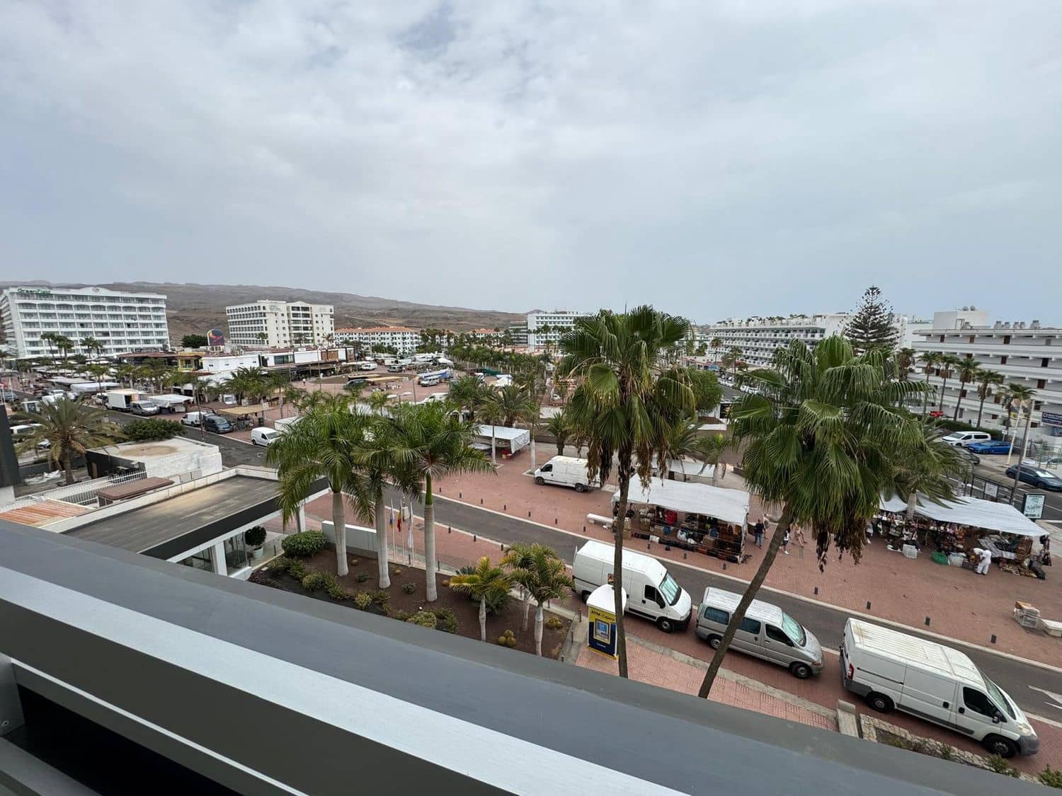 1 soverom Leilighet til salgs i Playa del Ingles med svømmebasseng garasje - € 184 700 (Ref: 9251740)