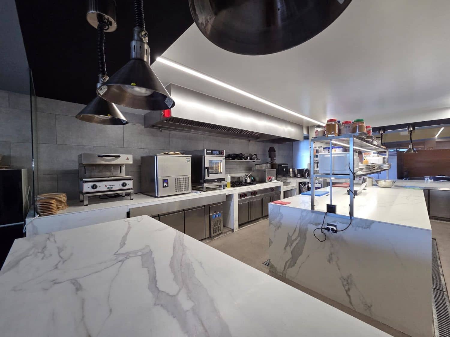 Restaurant/Bar for rent in Playa del Ingles - € 4,000 (Ref: 9291006)