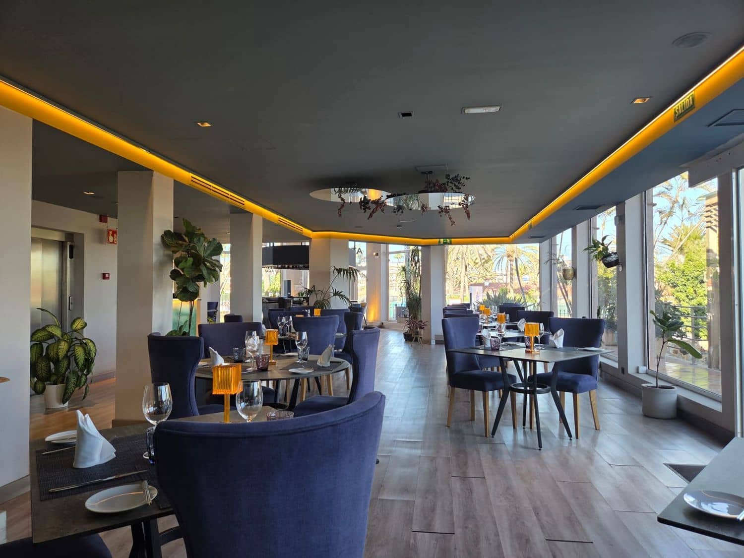 Restaurant/Bar for rent in Playa del Ingles - € 4,000 (Ref: 9291006)