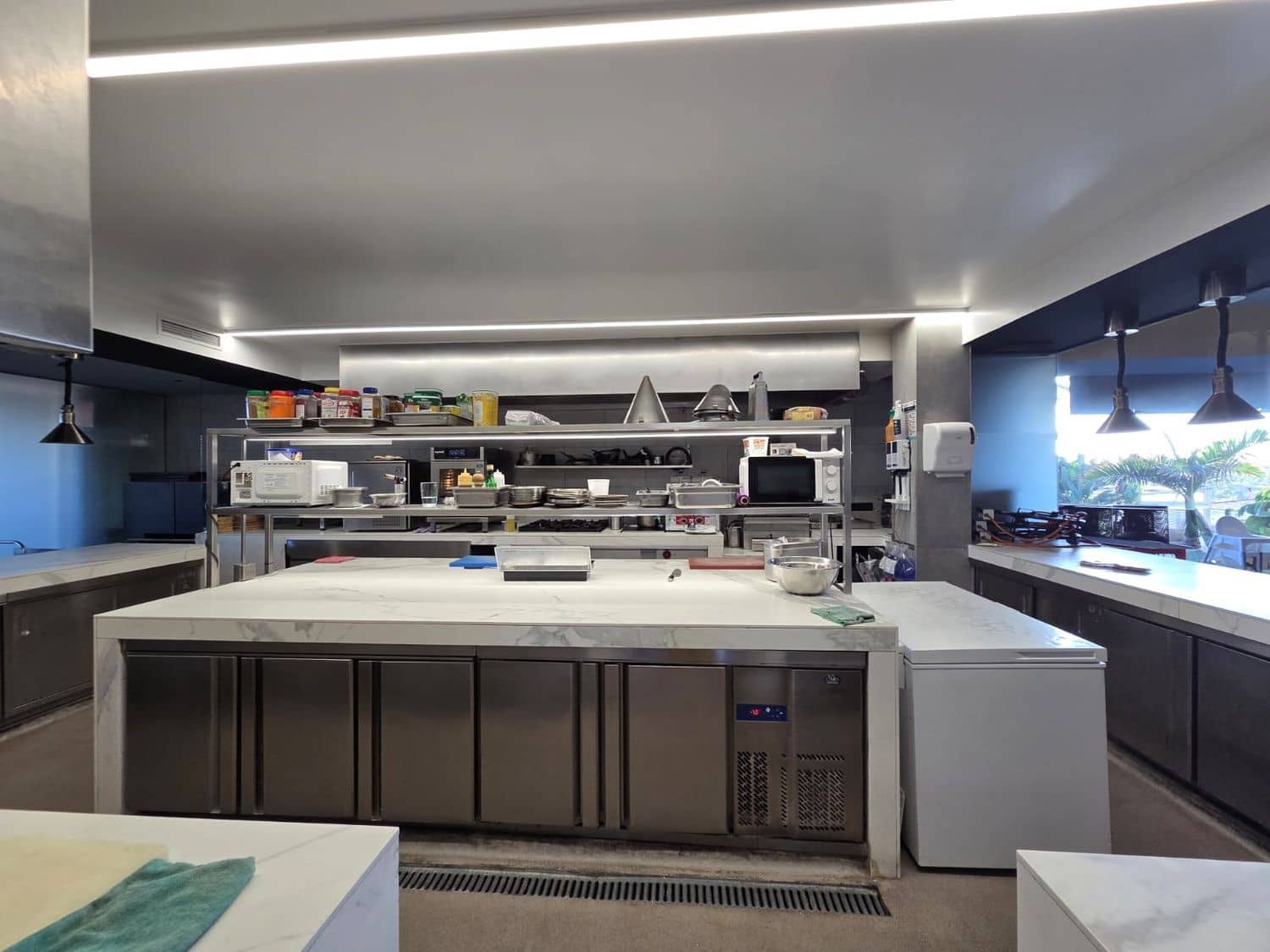 Restaurant/Bar for rent in Playa del Ingles - € 4,000 (Ref: 9291006)