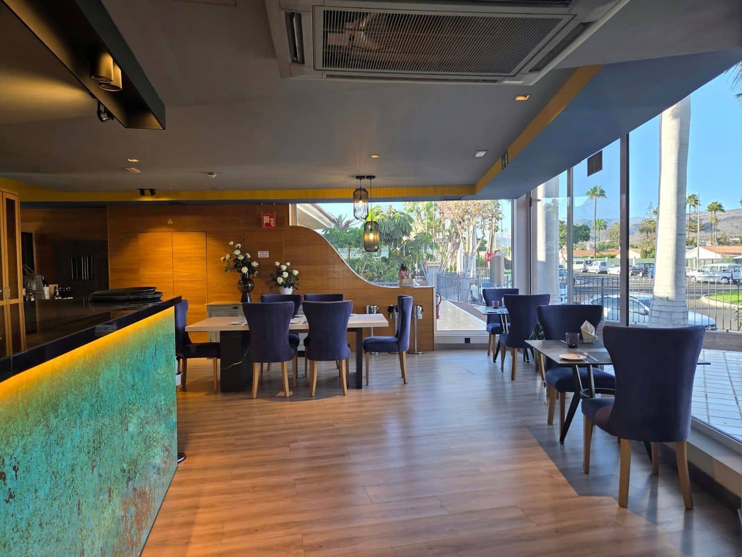 Restaurant/Bar for rent in Playa del Ingles - € 4,000 (Ref: 9291006)