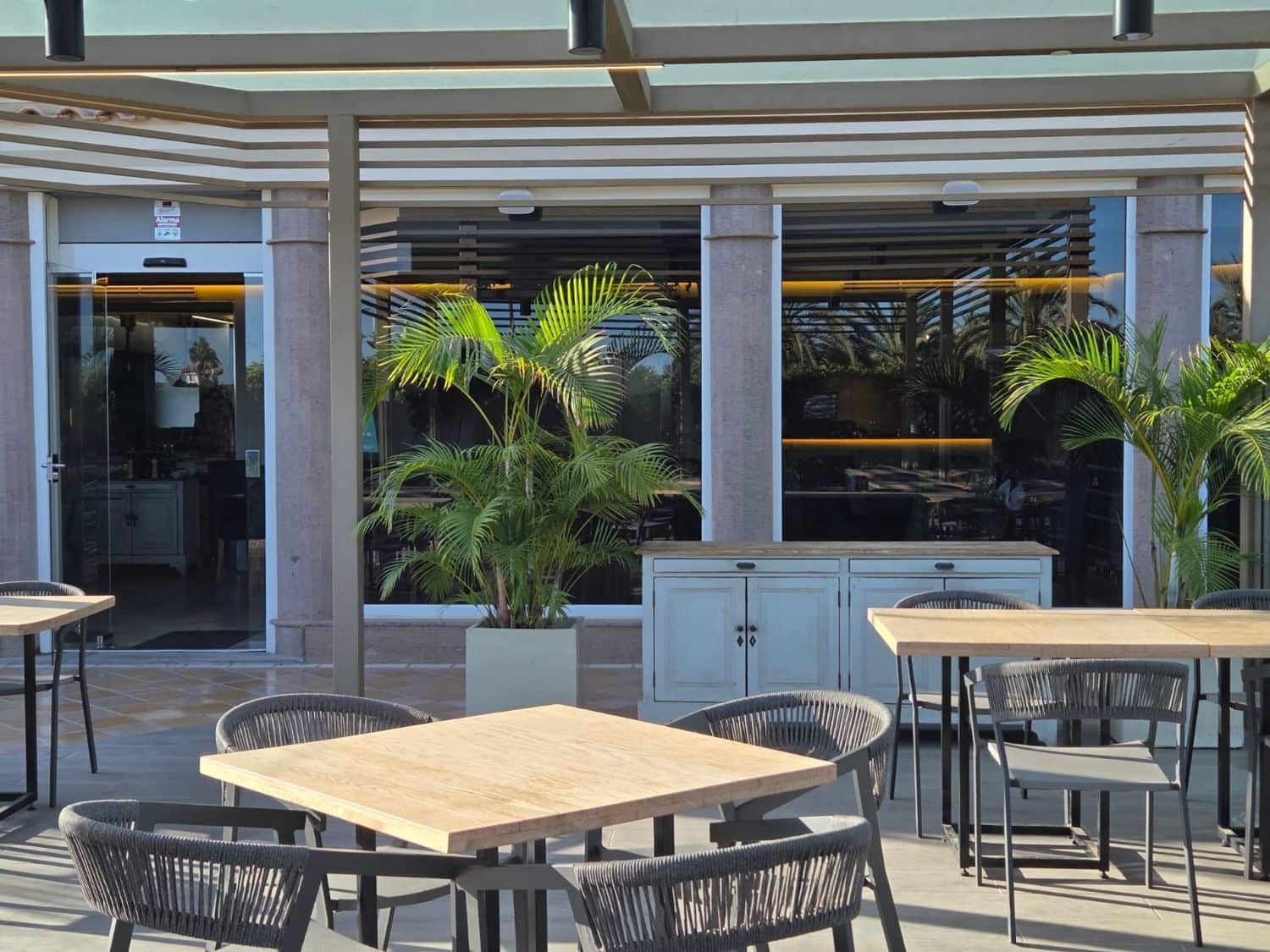 Restaurant/Bar for rent in Playa del Ingles - € 4,000 (Ref: 9291006)