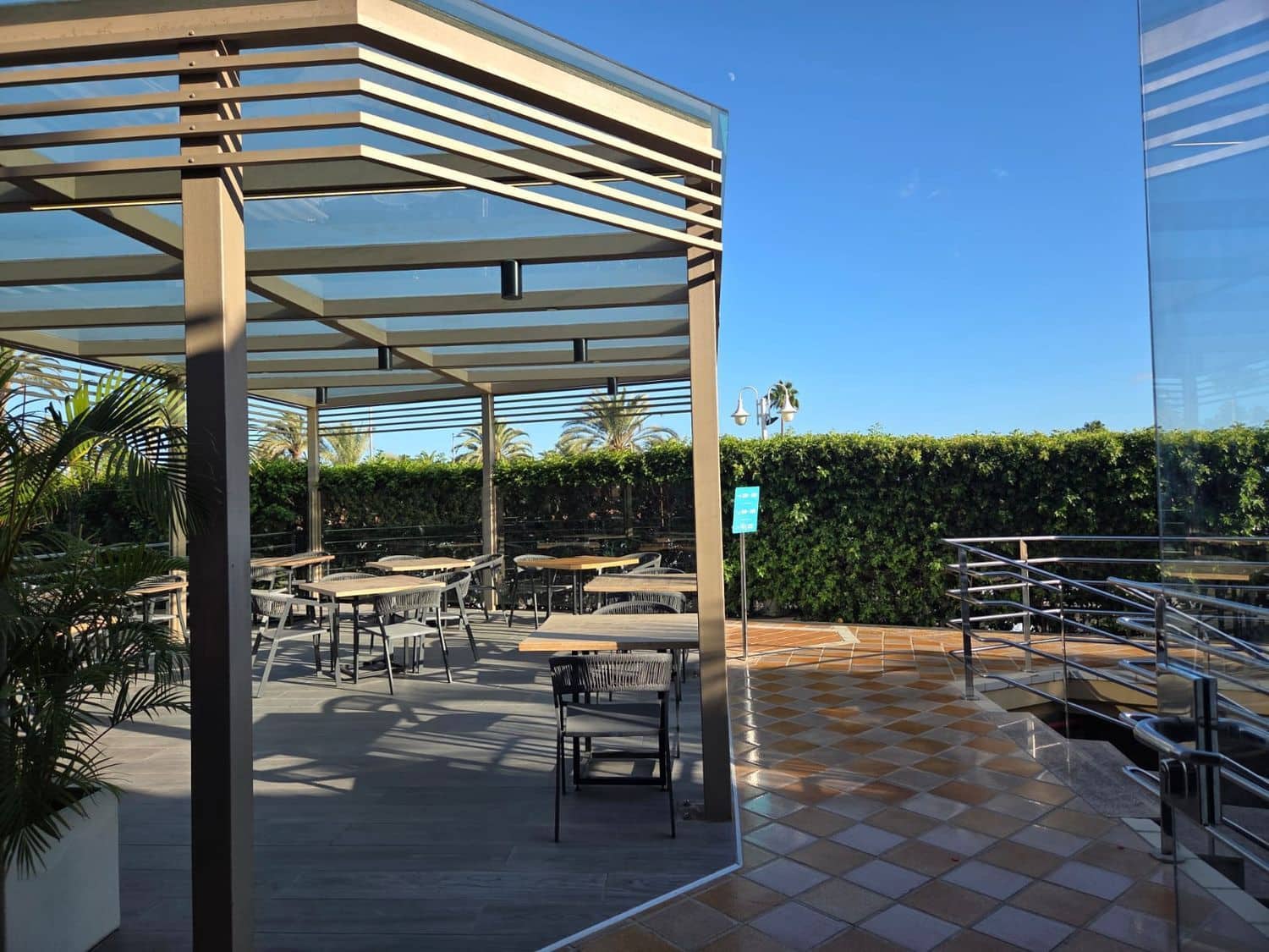 Restaurant/Bar for rent in Playa del Ingles - € 4,000 (Ref: 9291006)