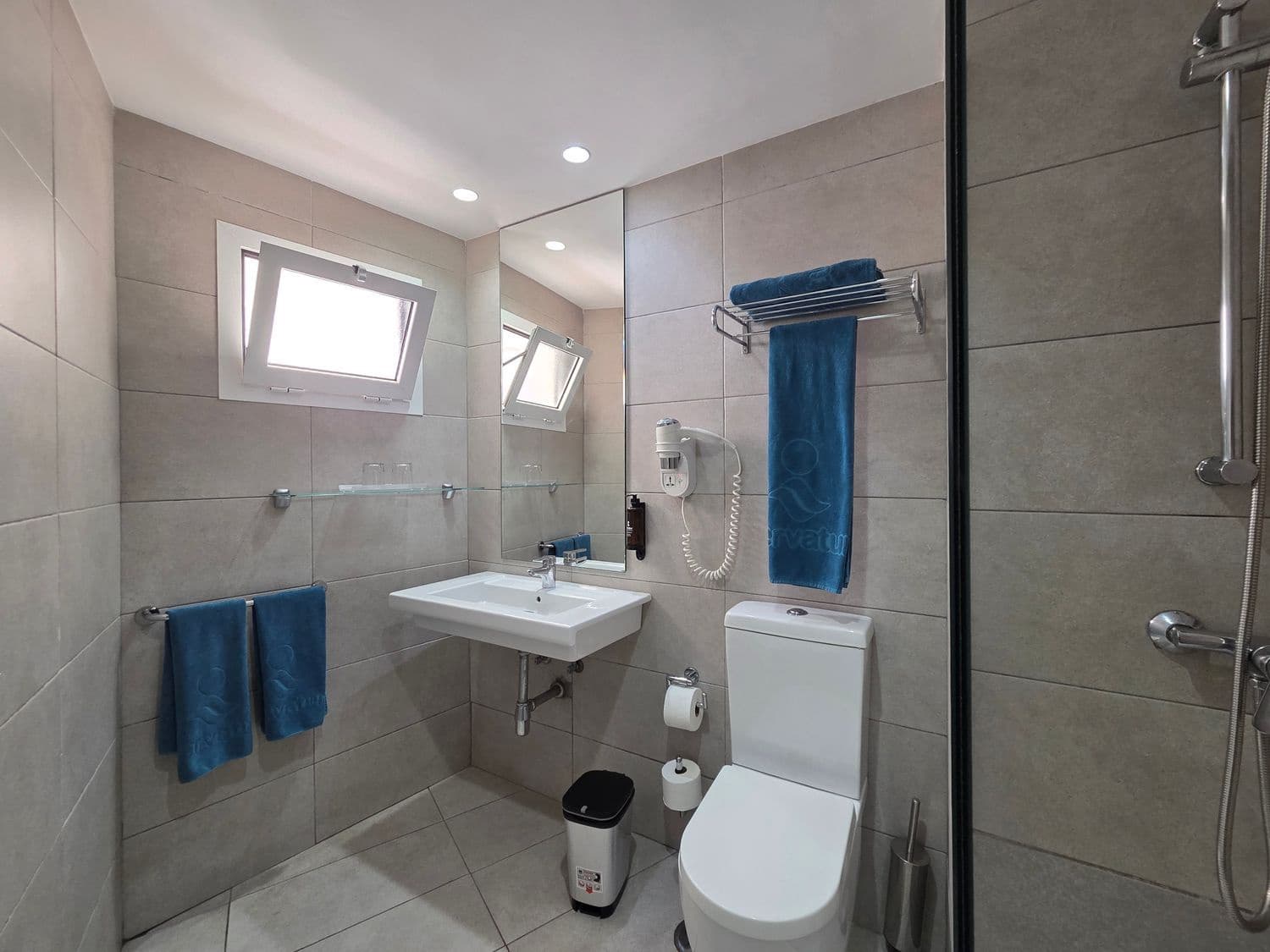 1 soverom Leilighet til salgs i Playa del Ingles med svømmebasseng garasje - € 155 000 (Ref: 9321487)