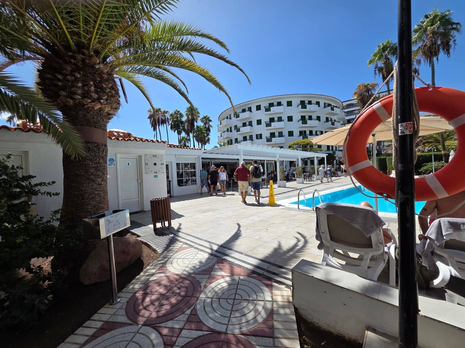 1 soverom Leilighet til salgs i Playa del Ingles med svømmebasseng garasje - € 155 000 (Ref: 9321487)