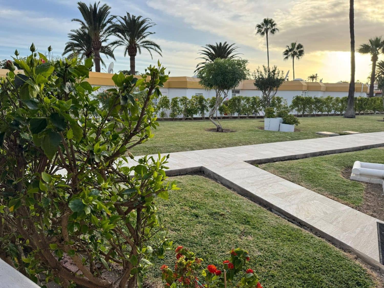 3 bedroom Townhouse for sale in Playa del Ingles with pool garage - € 380,000 (Ref: 9465230)