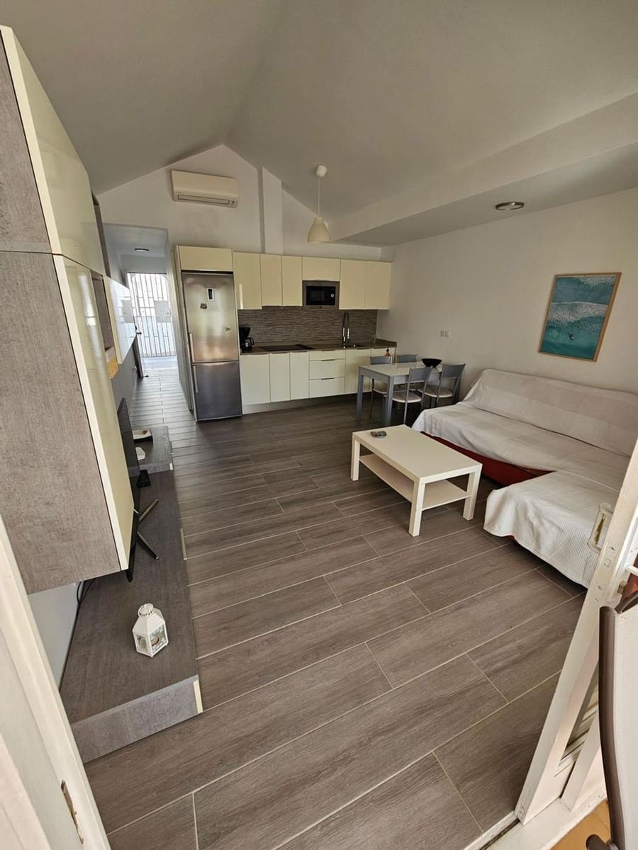 1 slaapkamer Huis te koop in Playa del Ingles met zwembad garage - € 320.000 (Ref: 9471913)