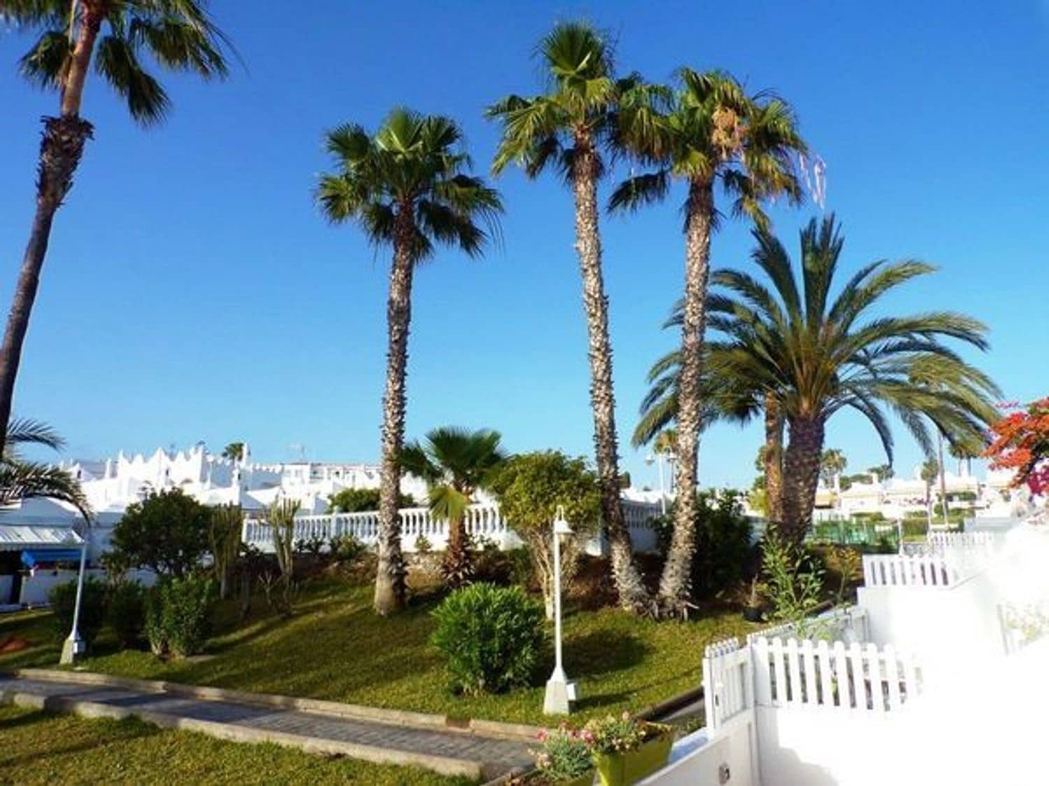 1 slaapkamer Huis te koop in Playa del Ingles met zwembad garage - € 320.000 (Ref: 9471913)