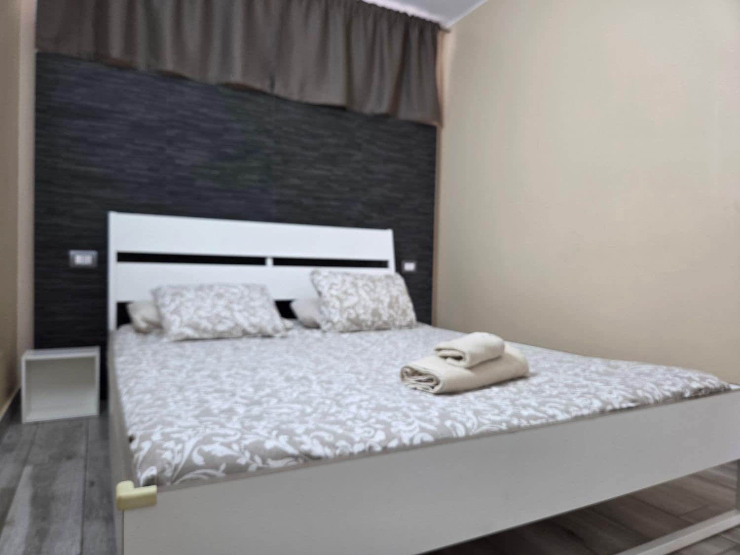 1 bedroom Apartment for sale in Playa del Ingles with pool garage - € 220,000 (Ref: 9498084)