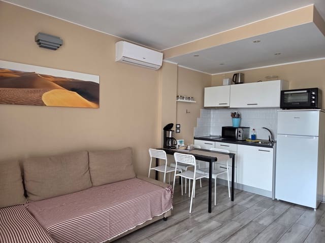 1 quarto Apartamento para venda em Playa del Inglés, San Bartolomé de Tirajana com piscina garagem - 220 000 € (Ref: 9498084)