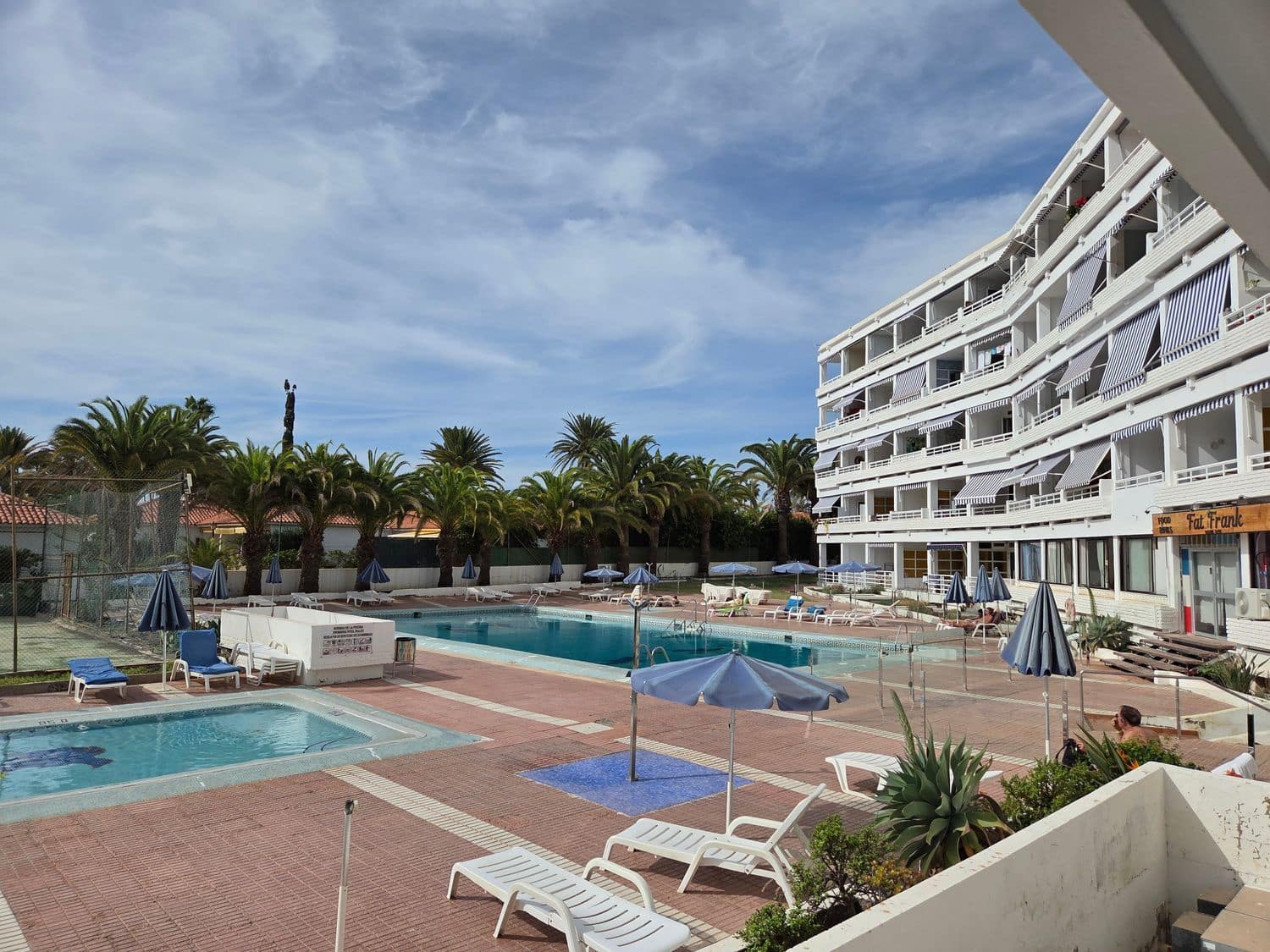 1 bedroom Apartment for sale in Playa del Ingles with pool garage - € 220,000 (Ref: 9498084)