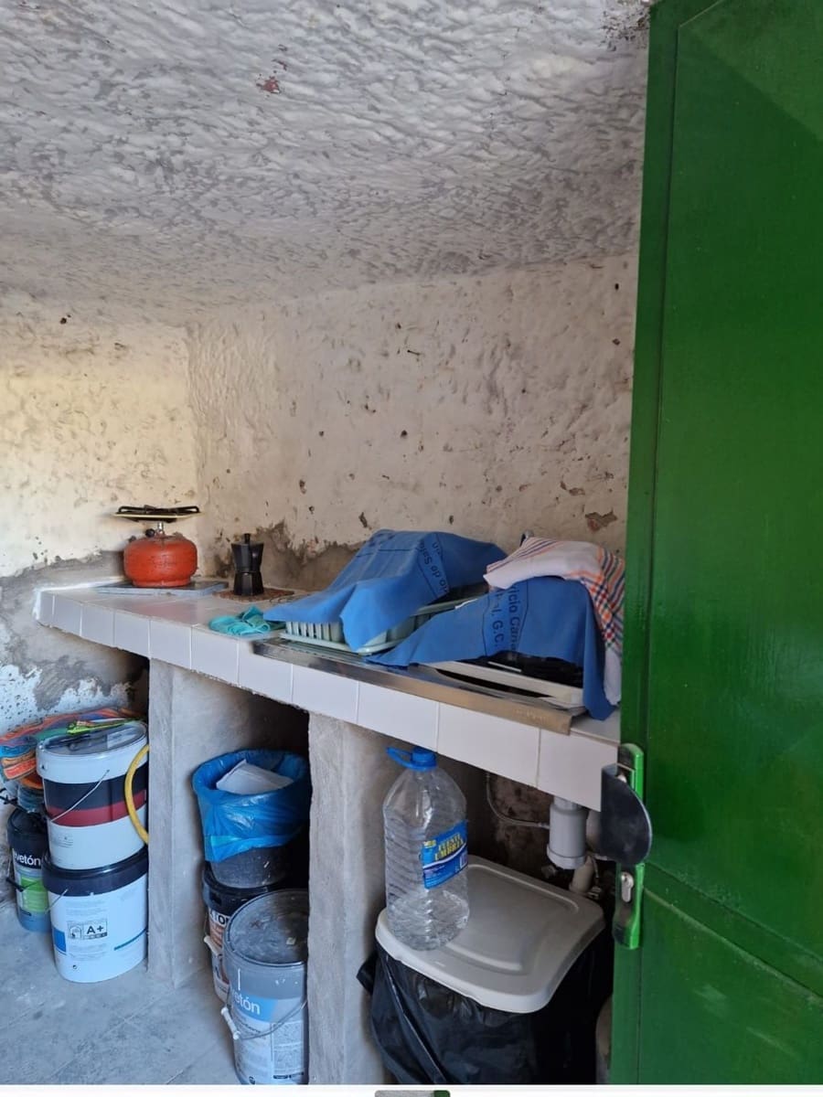 3 bedroom Finca/Country House for sale in Galdar with garage - € 69,500 (Ref: 9585411)