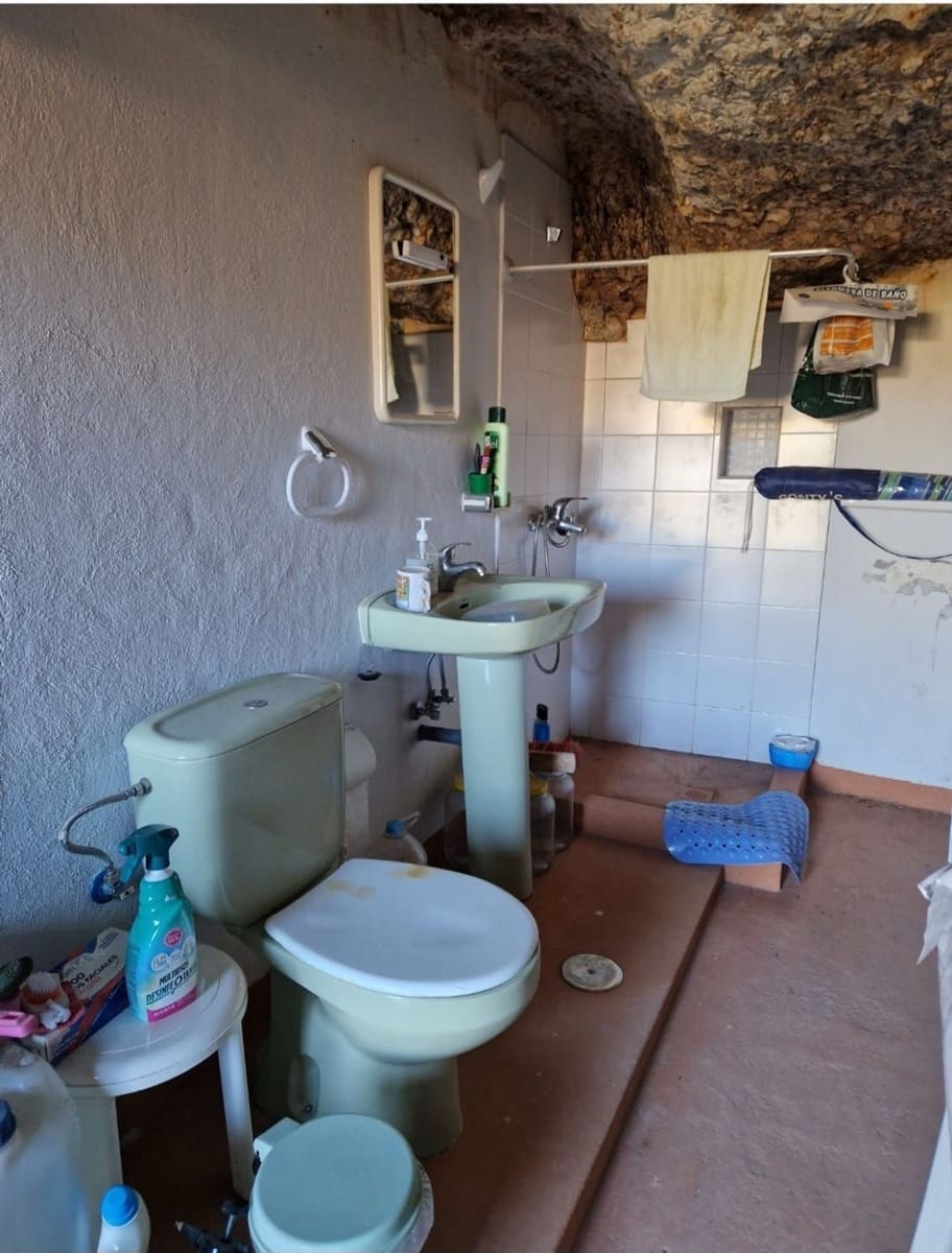 3 bedroom Finca/Country House for sale in Galdar with garage - € 69,500 (Ref: 9585411)