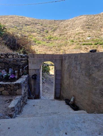 3 makuuhuone Maalaistalo myytävänä paikassa Gáldar mukana 
autotalli - 69 500 € (Ref: 9585411)