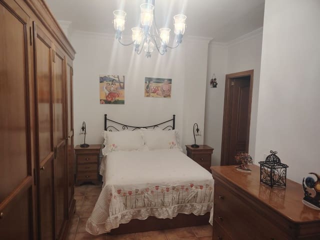 1 slaapkamer Appartement te huur in Isleta, Las Palmas de Gran Canaria met garage - € 950 (Ref: 9598532)