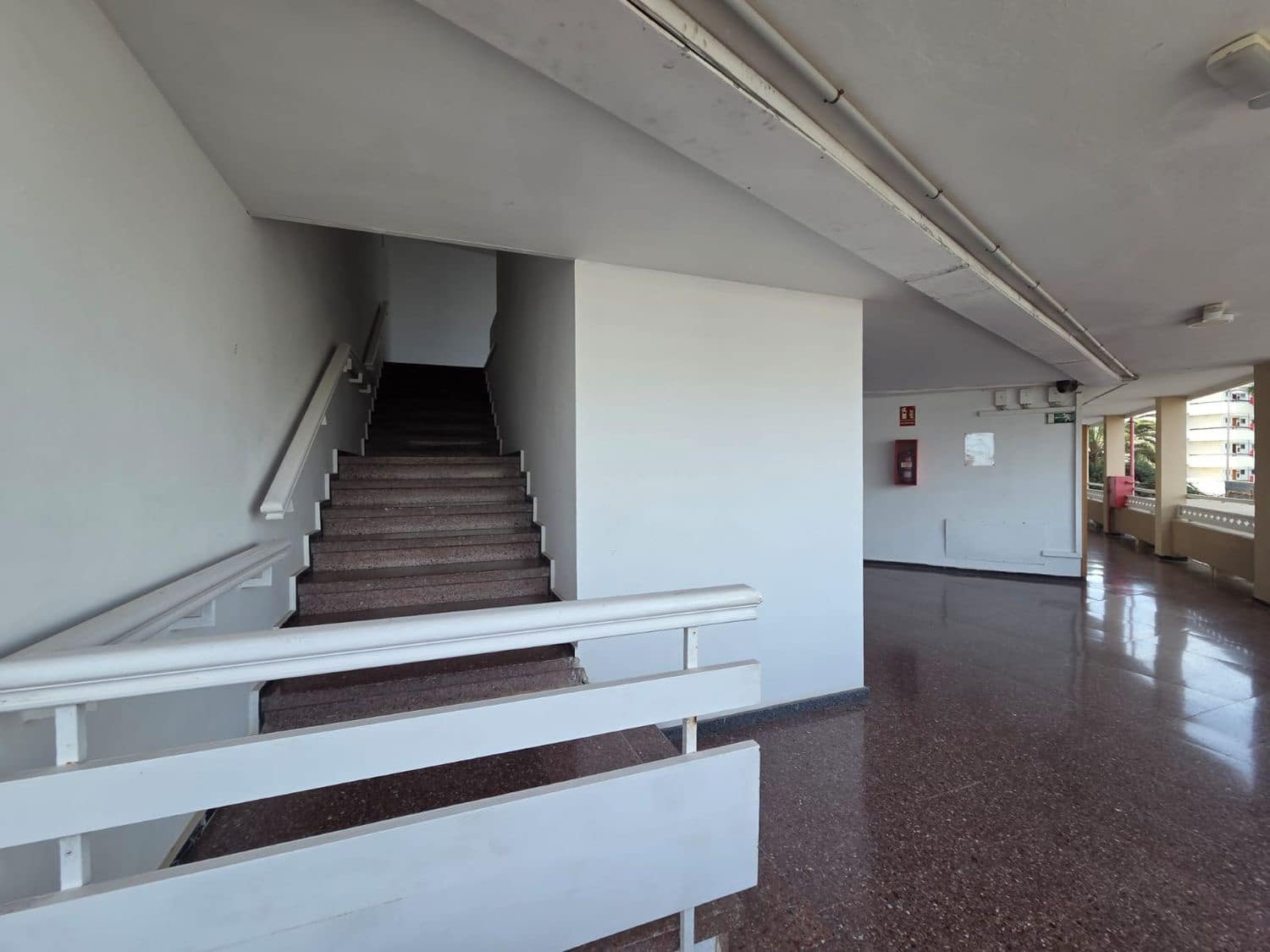 Apartamento de 1 habitación en Playa del Inglés en venta con piscina garaje - 220.000 € (Ref: 9655561)