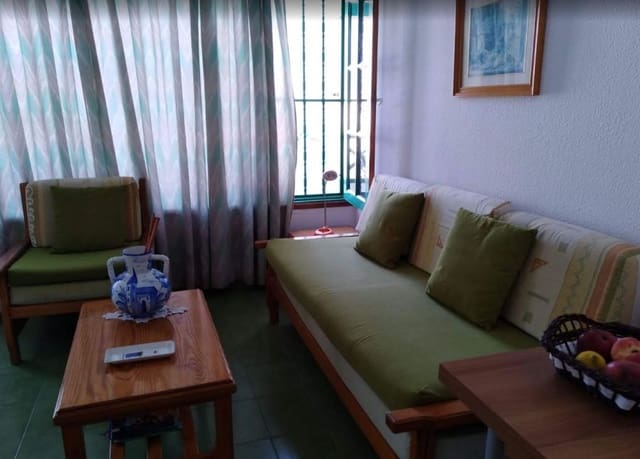 2 Zimmer Apartment zu verkaufen in Escaleritas, Las Palmas de Gran Canaria mit Garage - 151.500 € (Ref: 9719514)