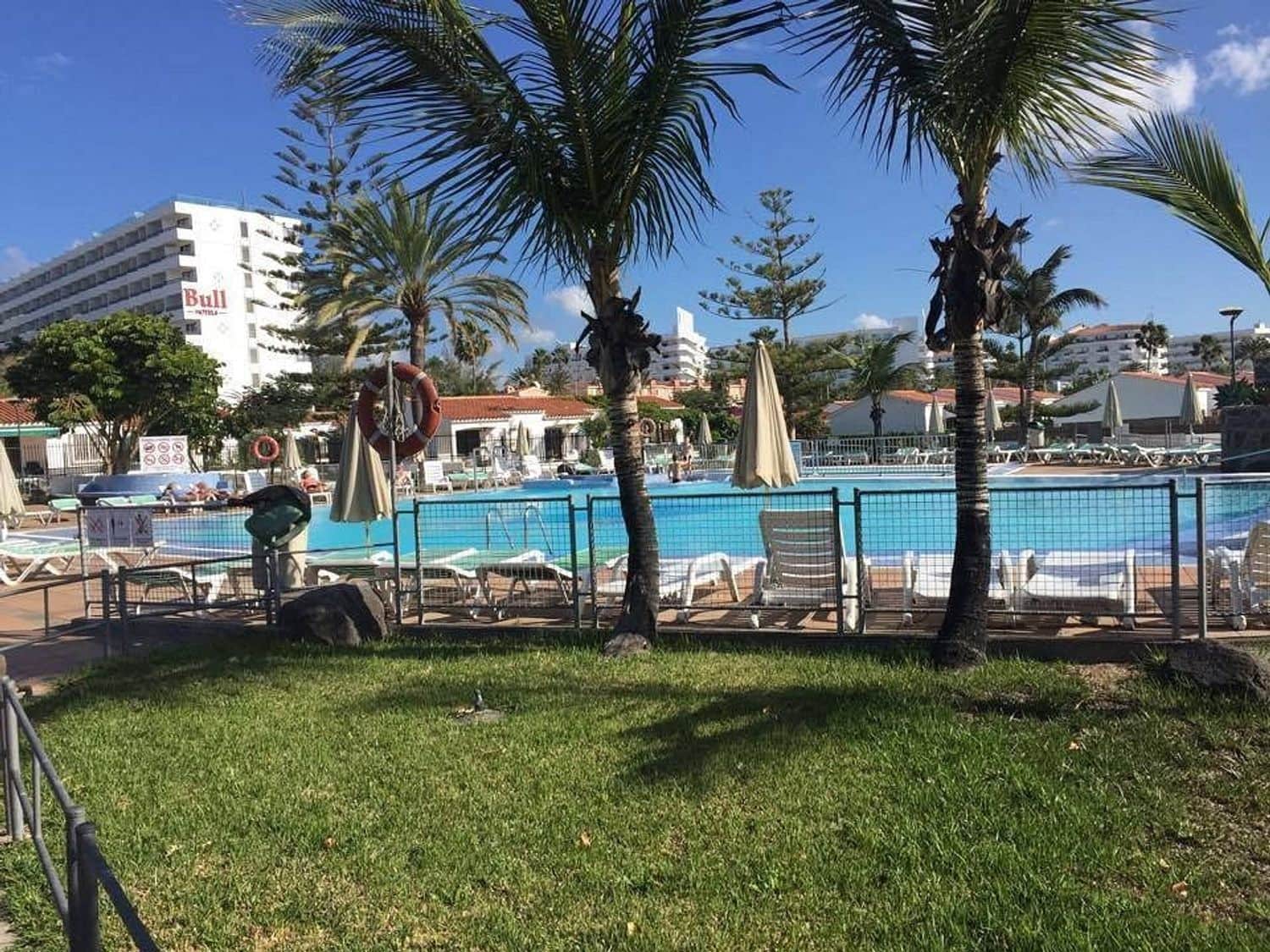 Casa de 1 habitación en Playa del Inglés en alquiler con piscina garaje - 1.300 € (Ref: 9810930)