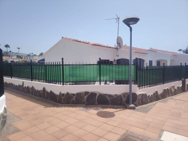 1 soveværelse Byhus til leje i Playa del Inglés, San Bartolomé de Tirajana med swimmingpool garage - € 1.300 (Ref: 9810930)