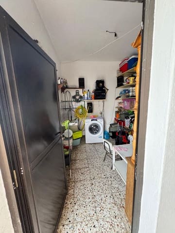 4 bedroom Finca/Country House for sale in Arucas - € 385,000 (Ref: 9895632)