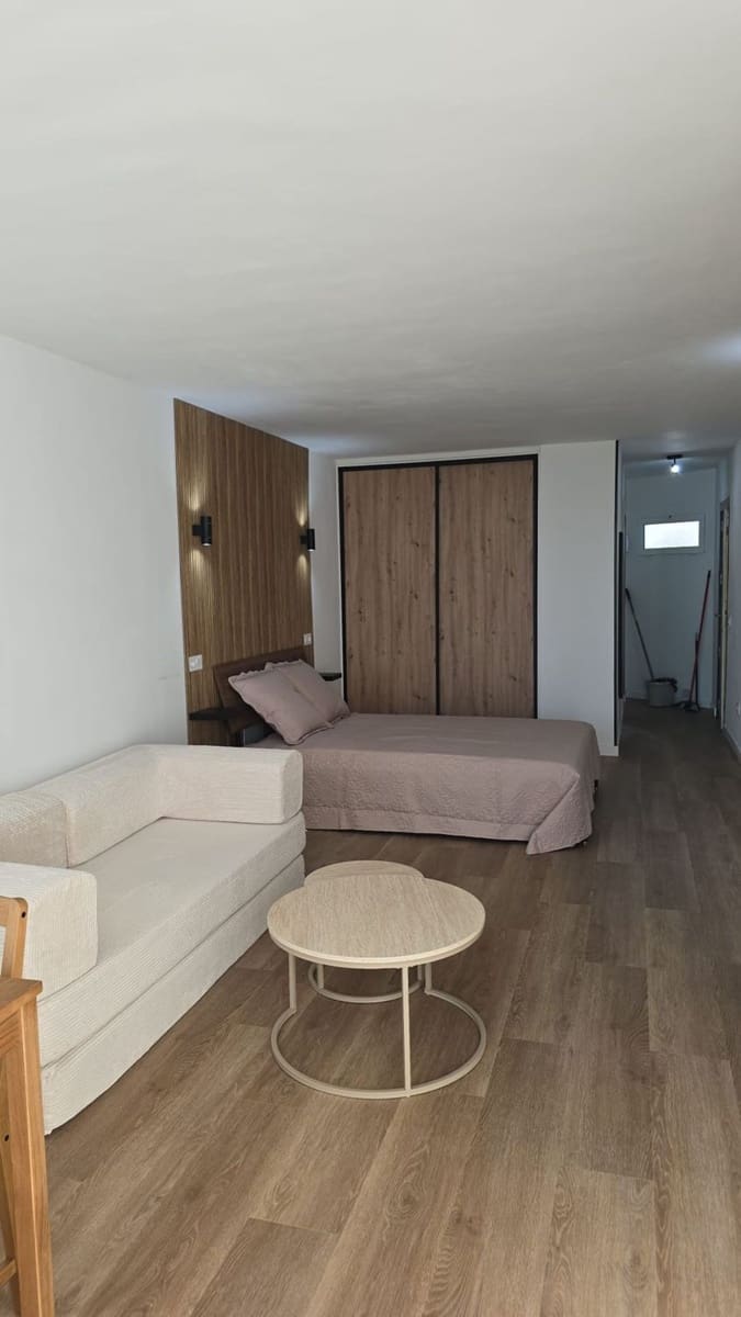 Appartement te koop in Maspalomas met zwembad garage - € 250.000 (Ref: 9953728)