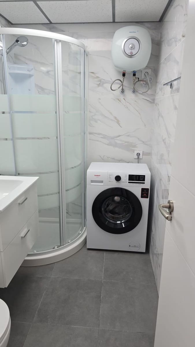 Appartement te koop in Maspalomas met zwembad garage - € 250.000 (Ref: 9953728)