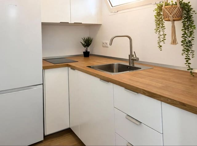 Appartement à vendre à San Agustín, San Bartolomé de Tirajana avec piscine garage - 249 700 € (Ref: 9953728)