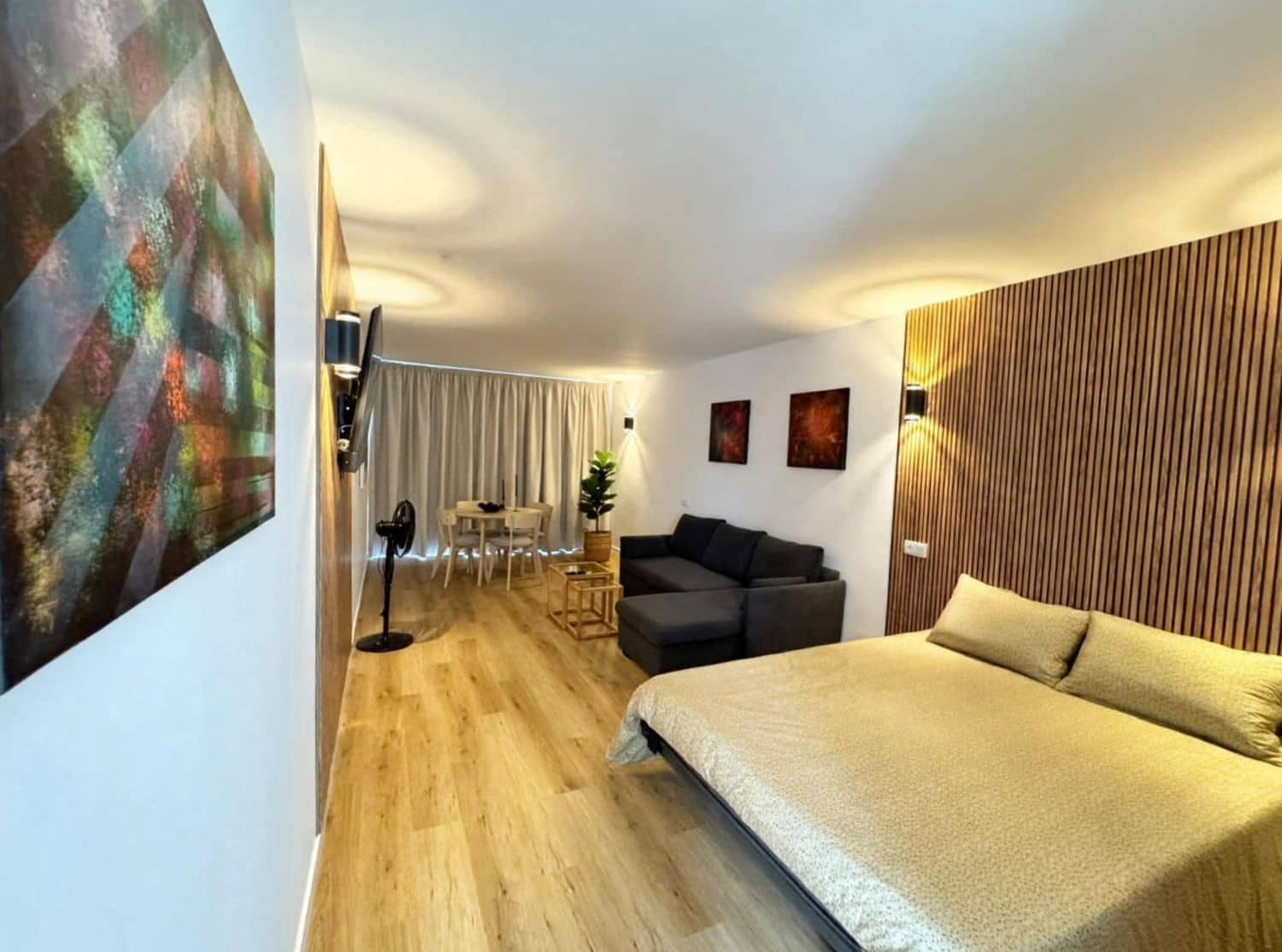 Apartment for sale in San Bartolome de Tirajana with pool garage - € 249,700 (Ref: 9953728)