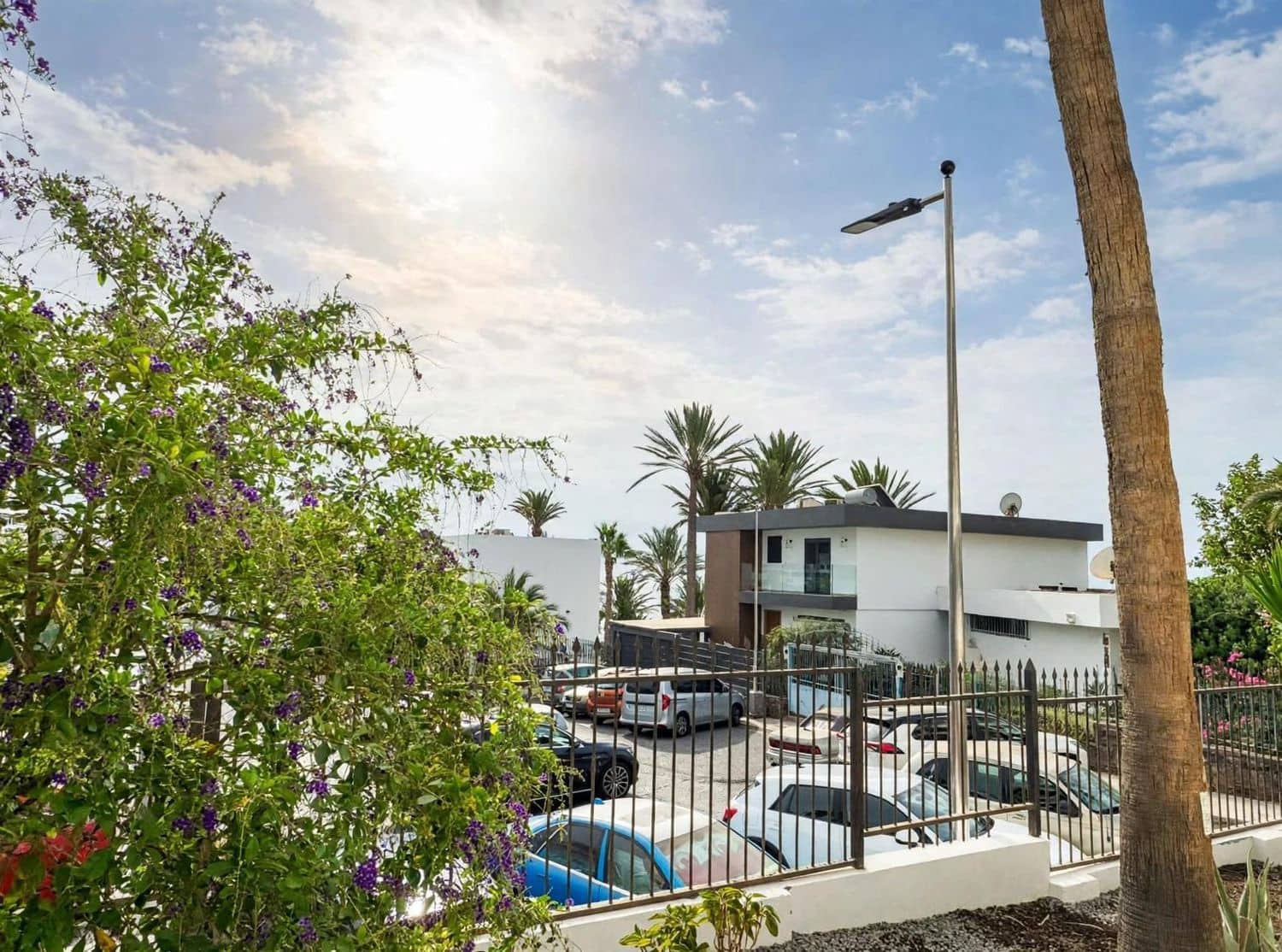 Apartment for sale in San Bartolome de Tirajana with pool garage - € 249,700 (Ref: 9953728)