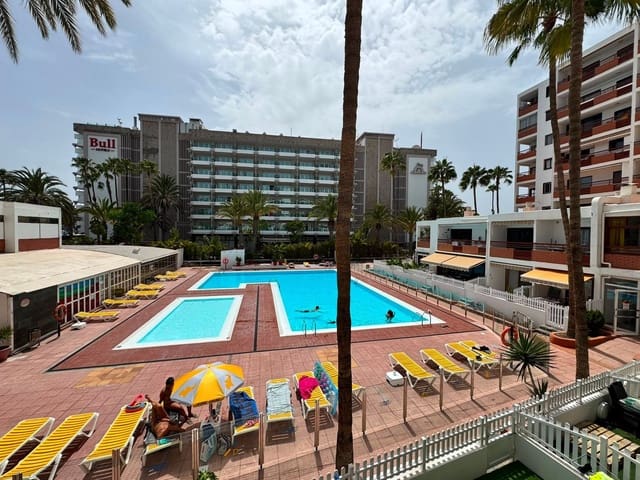 Leilighet til salgs i Playa del Inglés, San Bartolomé de Tirajana med svømmebasseng garasje - € 239 000 (Ref: 9990214)