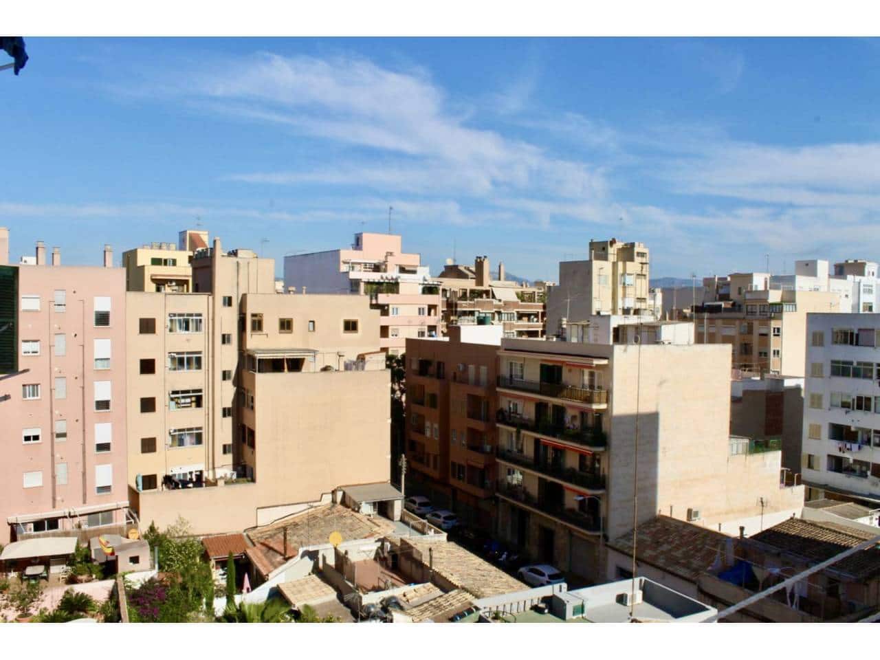 Piso de 3 habitaciones en Palma de Mallorca en alquiler - 2.100 € (Ref: 10023478)