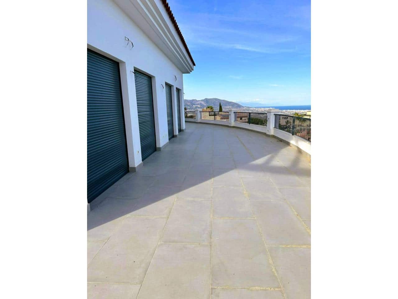 Commercial for rent in Ojen - € 6,500 (Ref: 10031373)