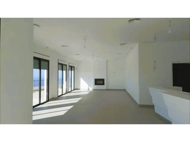 Komercyjne do wynajęcia w Ojen - 6 500 € (Ref: 10031373)