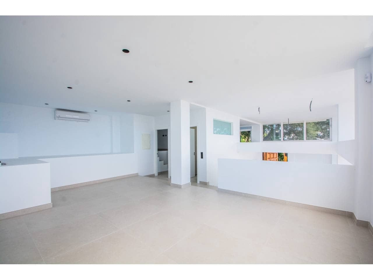 3 makuuhuone Huoneisto vuokrattavana paikassa Elviria mukana uima-altaan 
autotalli - 5 000 € (Ref: 10031374)